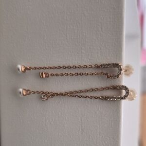 Elegant Rose Gold Chain Earrings with Pearls